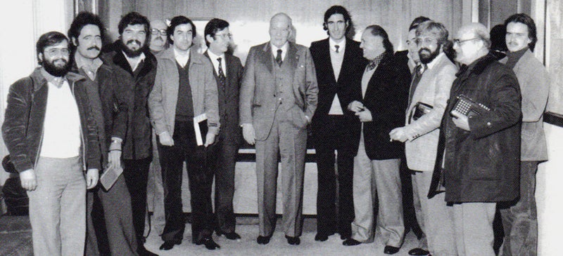 Foto portada: Visita de Josep Tarradellas a les instal·lacions de Ràdio Sabadell. 