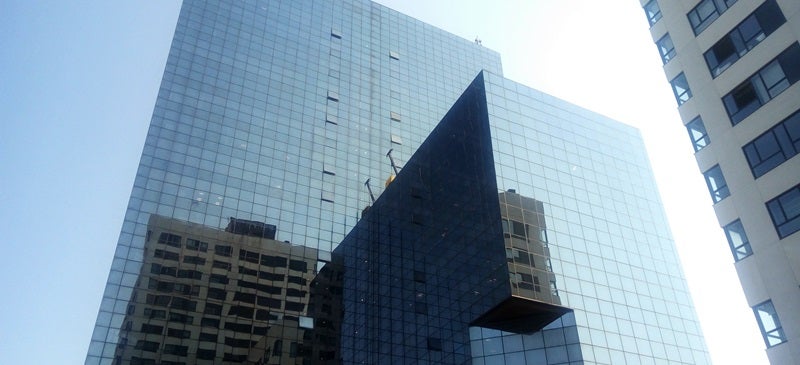 Foto portada: edifici judicial, fa uns dies. Autor: J.d.A