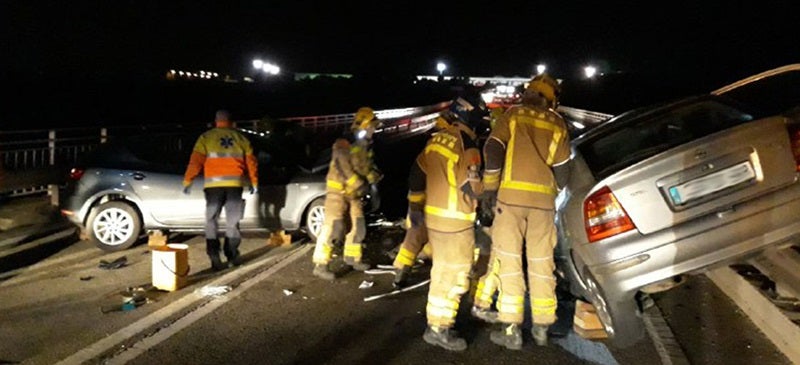 Accident a la C-58, a Viladecavalls. Foto: ACN via Bombers. 