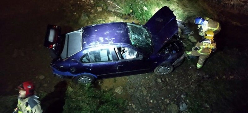 Foto: així va acabar el cotxe dels presumptes lladres. Foto: Món Terrassa / cedida. 