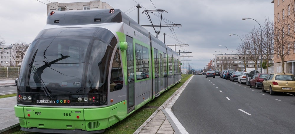 Foto portada: el tramvia de Vitòria. 
