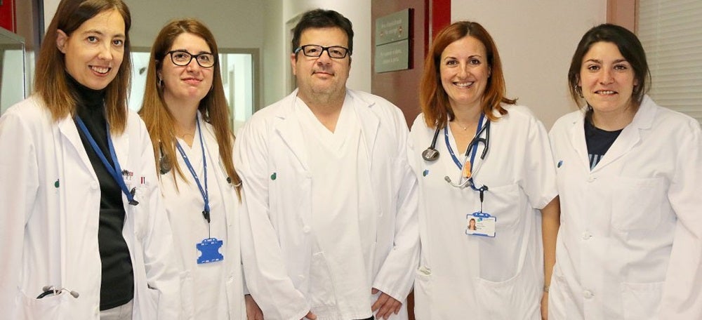 Foto portada: equip mèdic del Parc Taulí.