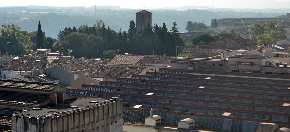 Foto portada: l'església de Sant Salvador, al barri de Covadonga. Autor: J.d.A.