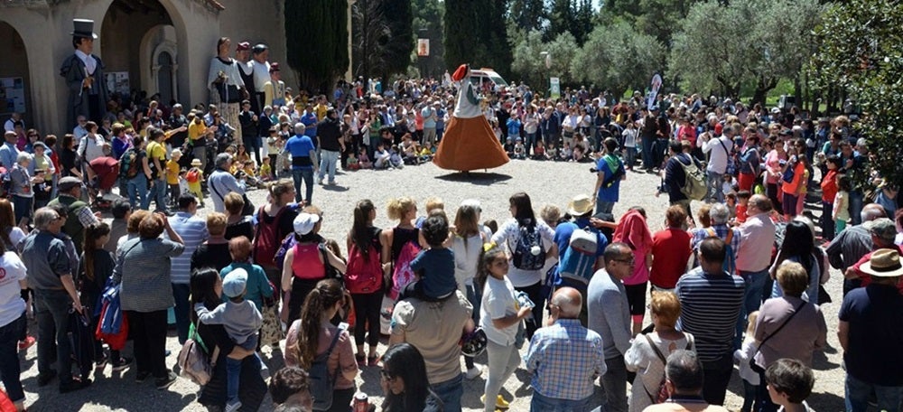 Foto portada: ball de gegants, aquest dilluns. Autor: David B. 