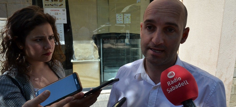 Foto portada: a la dreta, Hernández, a la Creu Alta. Autor: J.d.A.