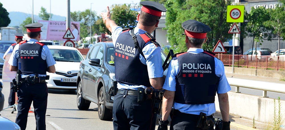 Control de Mossos d'Esquadra a la Gran Via. Autor: David B.