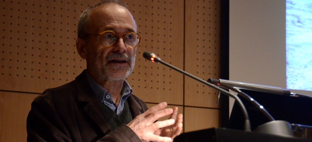 Foto portada: Larrosa, en una ponència a Fira Sabadell. Autor: David B.