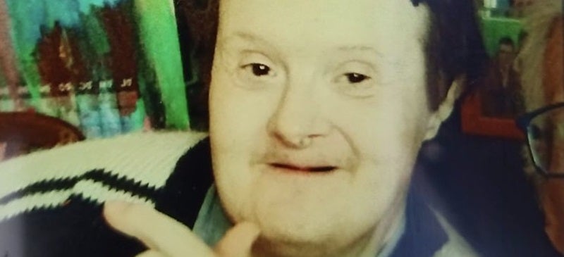 Foto portada: l'home desaparegut, segons la foto distribuïda per l'Ajuntament. 