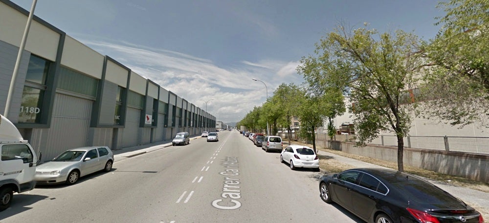 Foto portada: el carrer de Ca n'Alzina, a través de Google Street View.