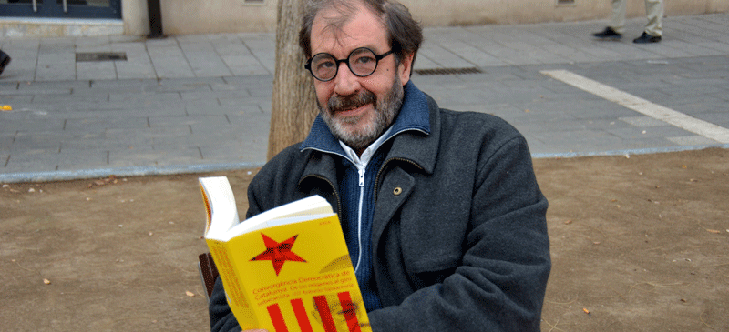 Foto portada: Santamaria, fa uns dies a la plaça Sant Roc. Autor: David B.