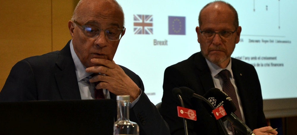 Foto portada: el president del Banc Sabadell, Josep Oliu, i el president de la Cambra de Comerç, Ramon Alberich. Autor: J.d.A. 