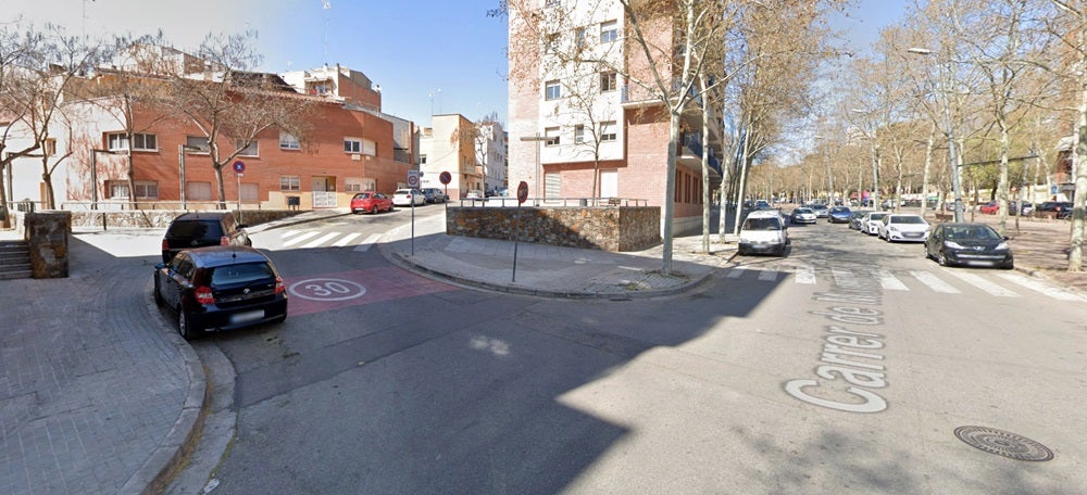 Foto portada: el passatge de Mozart amb el carrer de Manuel de Falla. Foto: Google Street View. 