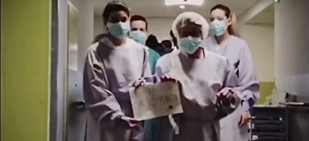 Foto portada: un fotograma del vídeo difòs pel compte de Twitter del Parc Taulí. Font: @parcTauli via Twitter. 