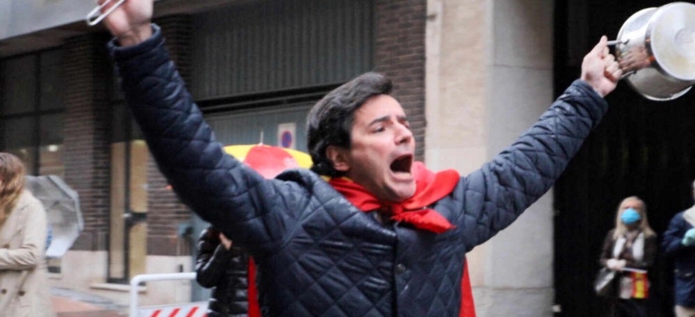 Foto portada: protesta al barri de Salamanca de Madrid. 