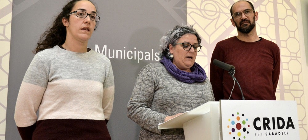 Foto portada: els regidors de la Crida Anna Lara, Nani Valero i Maties Serracant. Autor: J.d.A