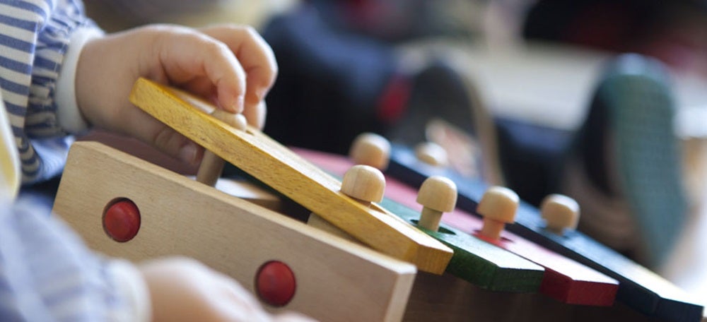 Foto portada: llar d'intants colorins. cedida.