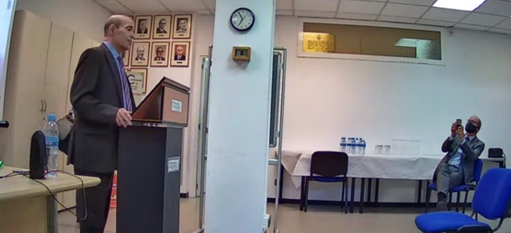 Foto portada: intervenció de Gutés, aquest divendres.