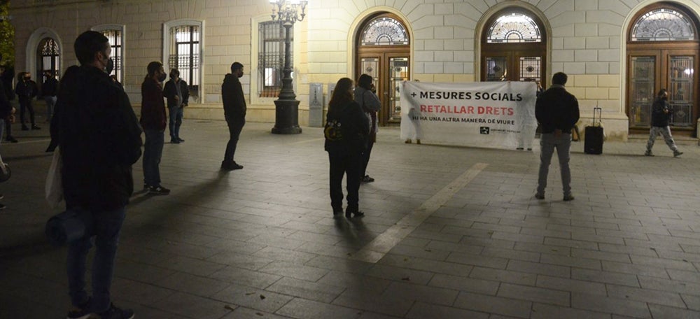 Cup Toc de queda. Autor: David B.