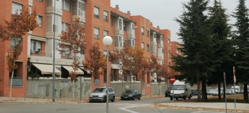 Foto portada: Edificis de Vimusa al barri de Can Deu.