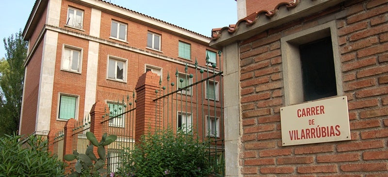 Foto portada: Caserna de la Guàrdia Civil. Autor: David B.