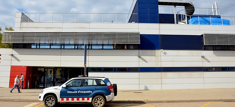 Foto portada: Comissaria de Mossos d’esquadra de Sabadell. Autor: David B.