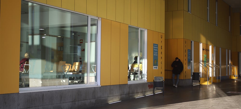 Foto portada: les urgències de l’hospital de Sabadell, en una imatge d’arxiu. Autora: Alba Garcia.