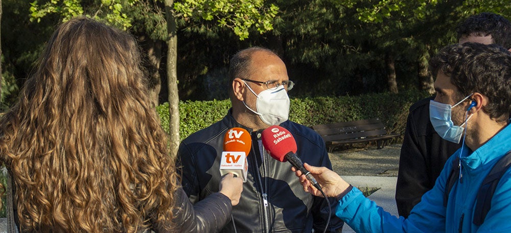 Foto portada: Rodríguez Galián, atenent la premsa. Autor: M.Centella. 