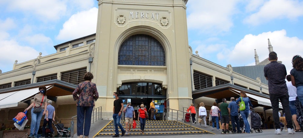 Foto portada: el Mercat Central, aquest dissabte. Autor: David B. 