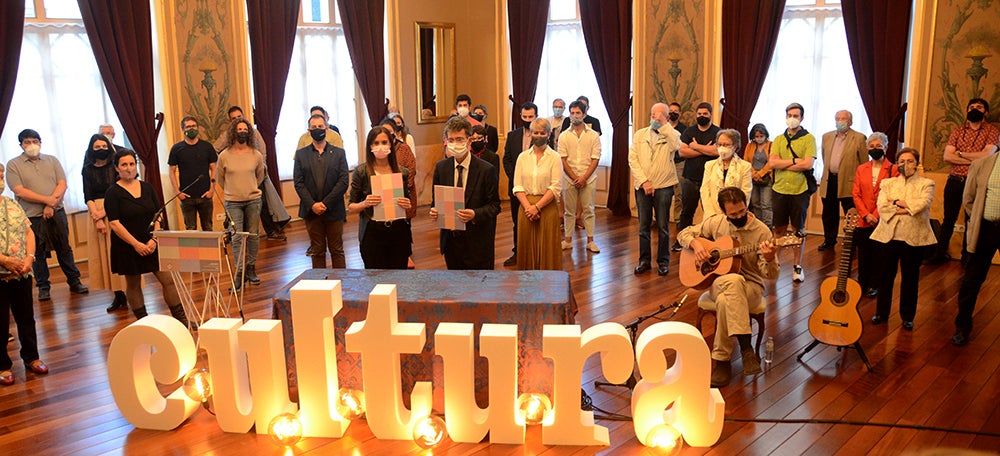 Foto portada: assistents a l'acte. Autor: David B. 