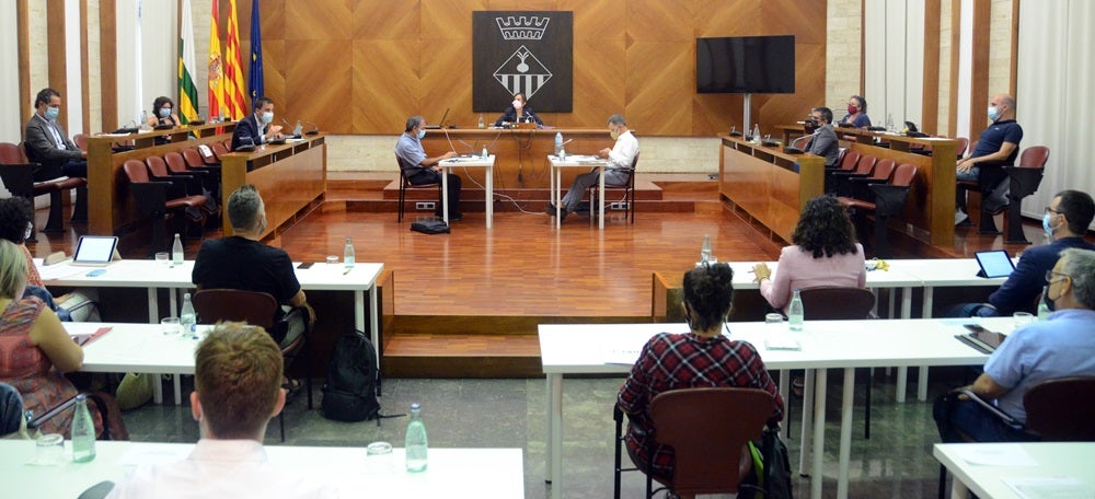 Foto portada: la sala de plens, aquest dimarts. Autor: David B. 