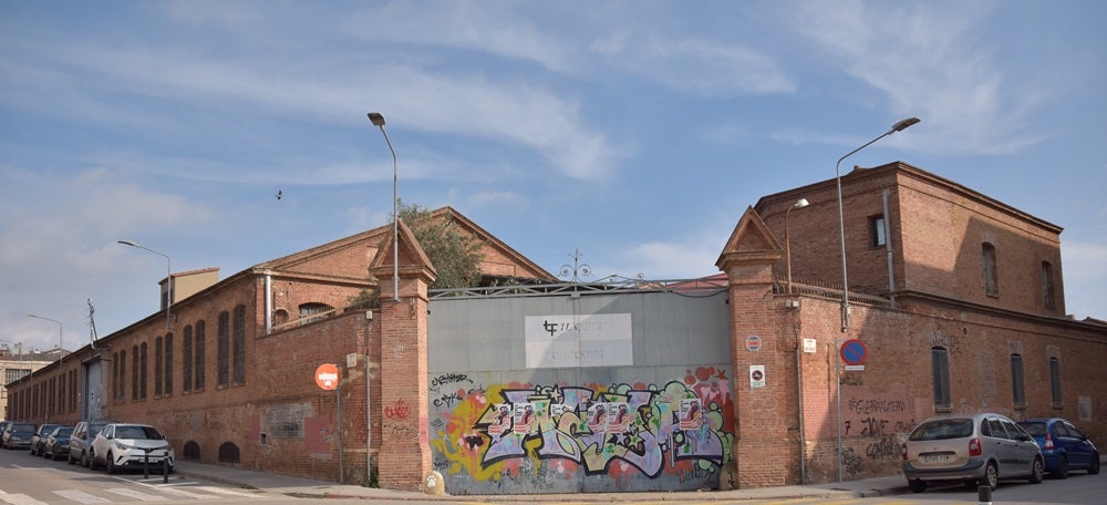 Foto portada: la fàbrica Sallarés Deu, al barri de Gràcia. Autor: David Chao.