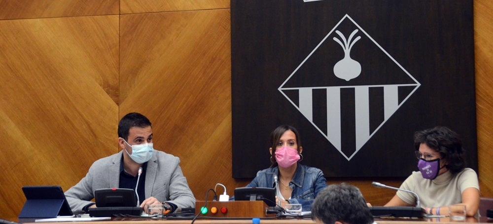 Foto portada: Pol Gibert, Marta Farrés i Marta Morell. Autor: David B. 