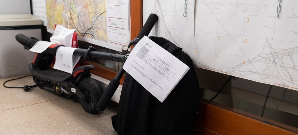 Claus perdudes a l'oficina d'objectes perduts de la Policia Municipal. Autora: Gemma Vives.