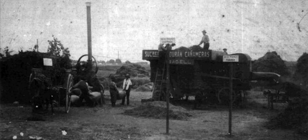 Màquina de batre, construida a finals de la dècada dels 10, als taller de Successors de Duran Cañameras. Font: AHS (Arxiu Gregori). 