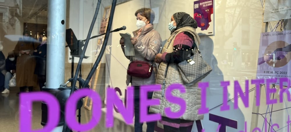 Foto portada: lectures al Casal Pere Quart. Autor: Ajuntament via Twitter. 