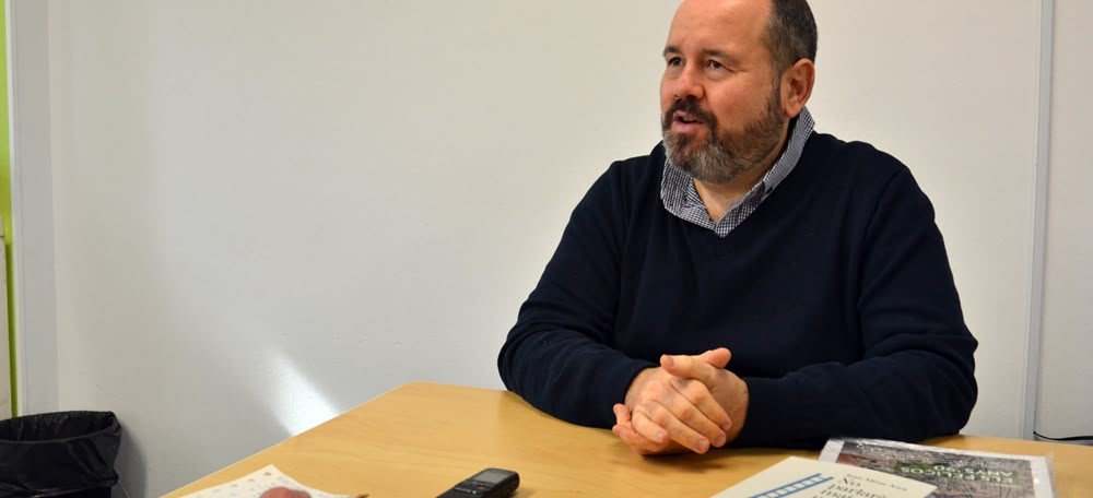 Foto portada: el diputat d'Unides Podem al Congrés, Joan Mena, autor de 'No parlaràs mai un bon català'. Autor: J.d.A. 