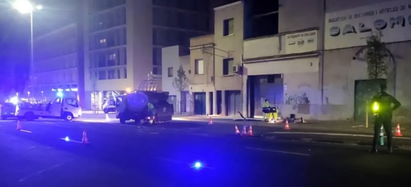 Foto portada: la Gran Via, després de l'accident. Foto: AV Covadonga via Instagram. 