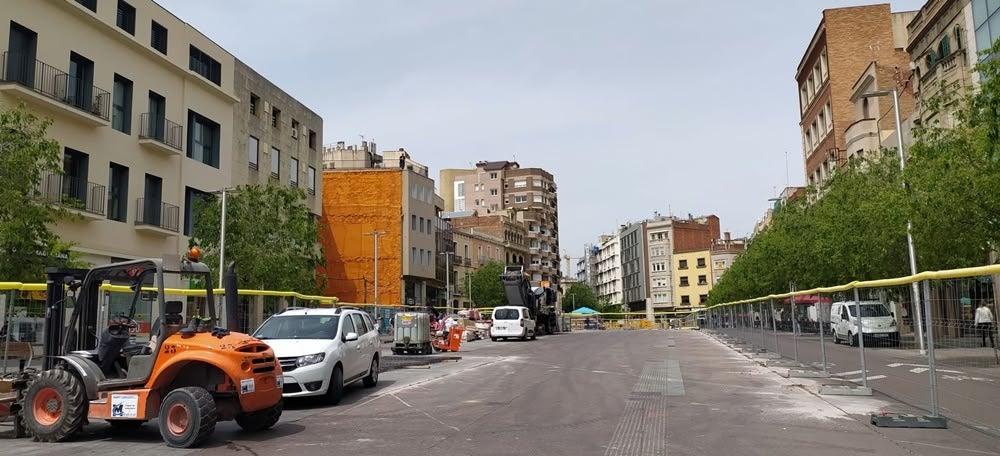 Foto portada: el Passeig de la plaça Major, aquest dimecres. Autor: J.d.A.