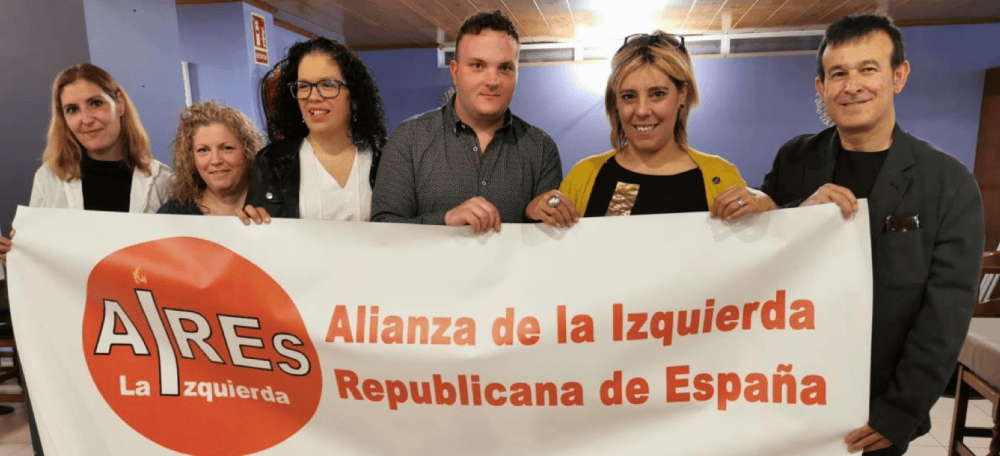 Foto portada: el nucli directiu del nou grup polític AIRES. Autor: cedida.