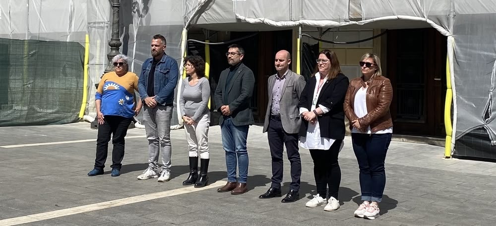 Minut de silenci pel bombardeig de Guernica. Autora: J. Ramon. 