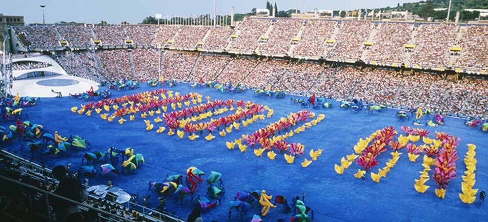 Foto portada: cerimònia inaugural dels Jocs Olímpics de Barcelona 92. 