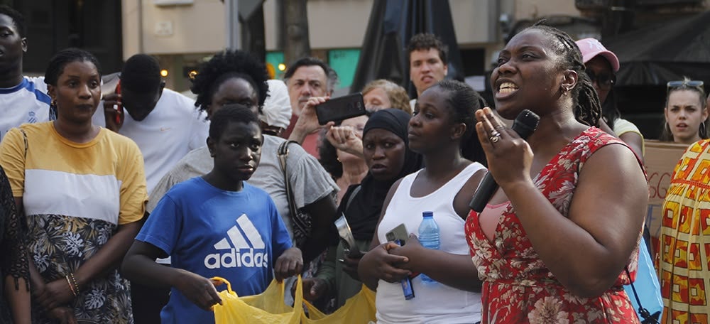 Manifestació pel dret a anar a un casal d'estiu. Autora: Lucia Marin