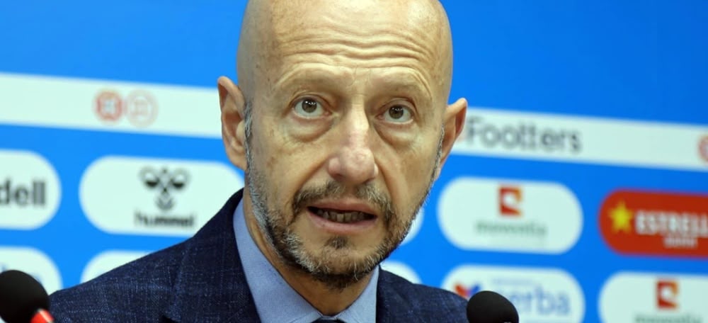 El president i màxim accionista del CE Sabadell, Esteve Calzada, en roda de premsa el 2 de juny de 2022. Autor: @CESabadell via Twitter. 