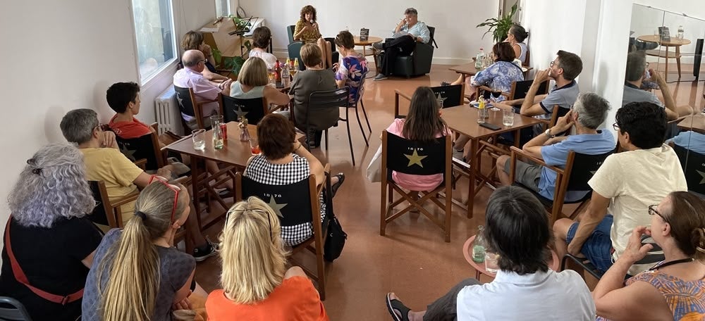 Presentació de 'Ningú sap que soc aquí', dins del programa 'Oliver i companyia'. Autora: J. Ramon