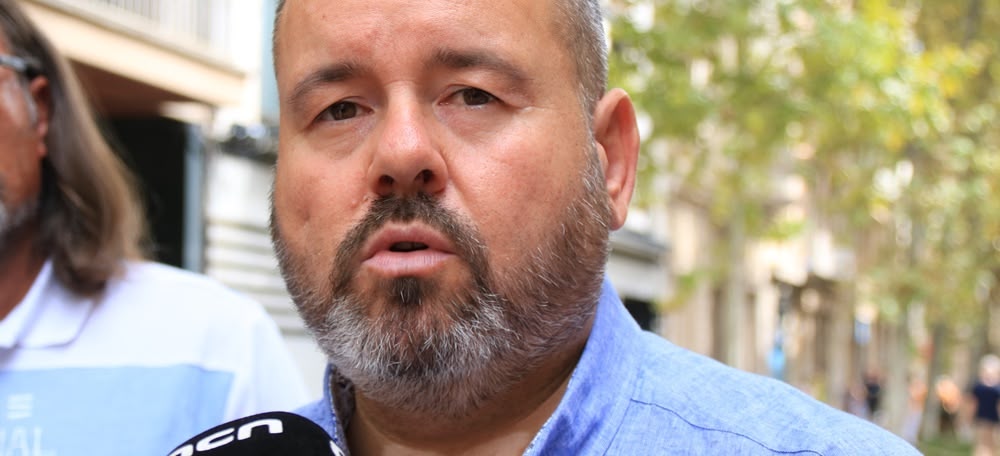 Foto portada: el diputat al Congrés Joan Mena. Autor: ACN. 