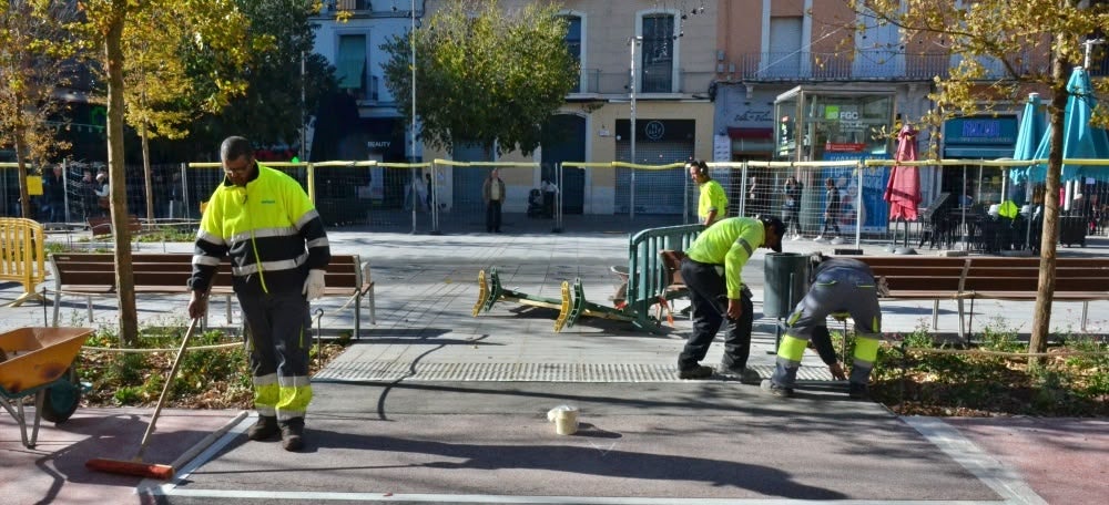 Foto portada: la làmina d'aigua al Passeig de la plaça Major. Autor: J.d.A. 
