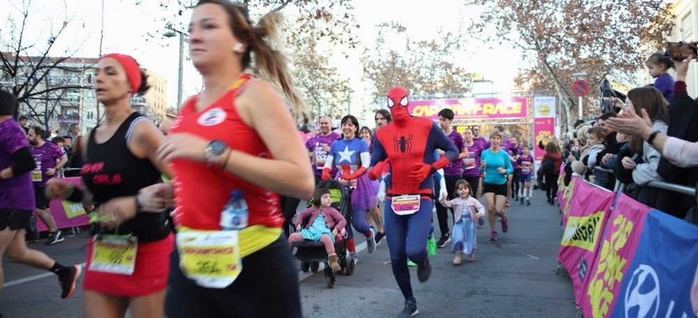 Foto portada: sortida de la Cap d'Any Race 2022. Autor: Alba Garcia. 