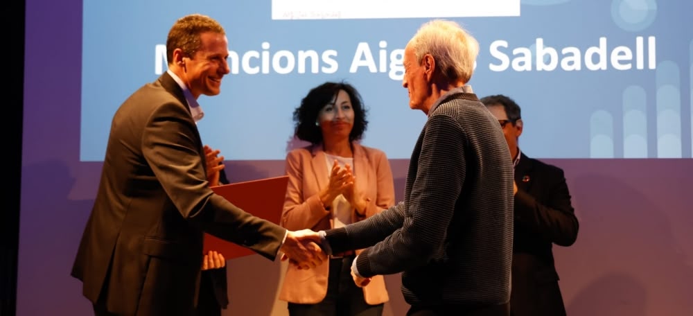 Foto portada: acte d'Aigües Sabadell en el Dia Persones Consumidores. Font: Aigües Sabadell.