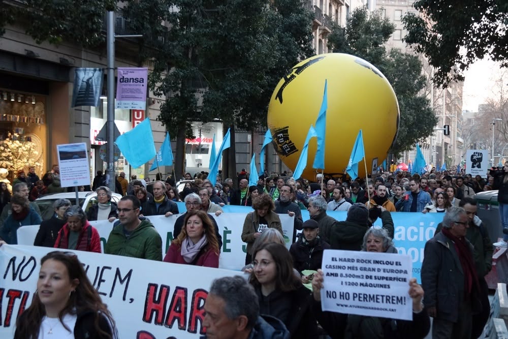 Manifestació contra els macroprojectes, entre ells, la B-40 entre Terrassa, Sabadell i Castellar, el 4 de març de 2023. Autor: ACN.