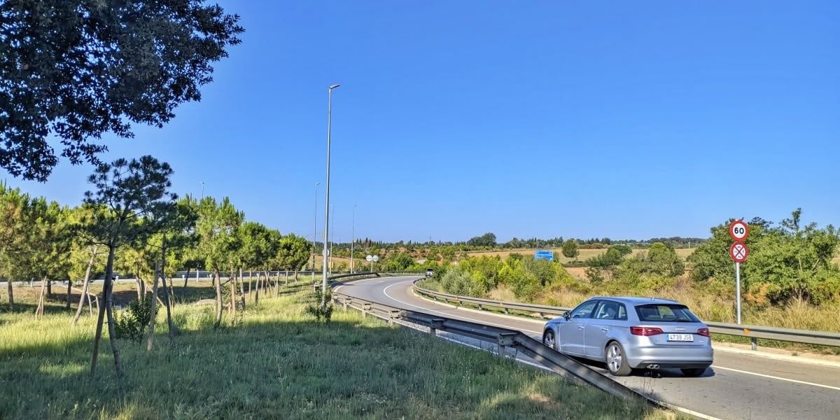 Foto portada: inici de la C-58c o Ronda Oest, a la carretera de Matadepera. Autor: J.d.A. 